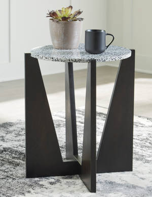 Picture of Tellrich Accent Table