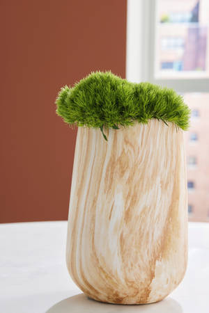 Picture of Cammen Vase