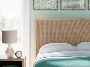 Picture of Cielden Full Size Headboard