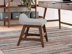 Picture of Lyncott Desk Chair