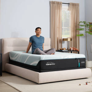 Picture of LuxeAdapt 2.0 Medium Hybrid Queen Mattress