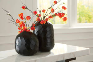 Picture of Ryanford Vase