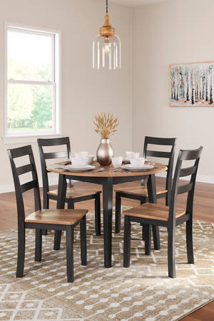 Picture of Gesthaven Dining Table