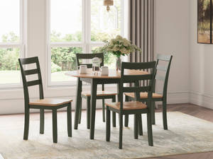 Picture of Gesthaven Dining Table