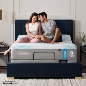 Picture of ActiveBreeze 2.0 Medium Hybrid Twin XL Mattress & ProSmart Air Adjustable Base