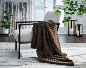 Picture of Alsonwell Throw Blanket