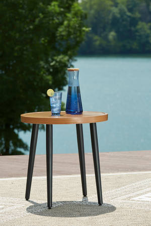 Picture of Horizon Hall Outdoor End Table