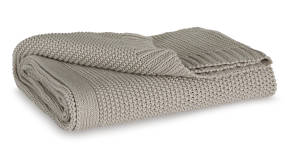Picture of Gayelery Throw Blanket