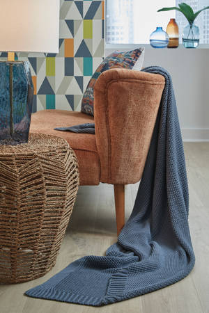 Picture of Gayelery Throw Blanket