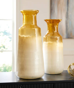 Picture of Wynburg Vase