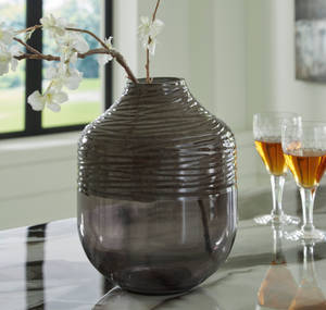 Picture of Harpwick Vase