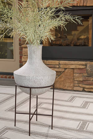 Picture of Estonbank Vase