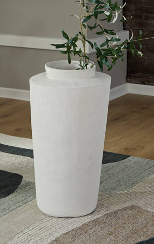 Picture of Flurinworth Vase