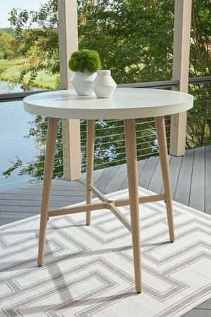 Picture of Seton Creek Outdoor Table
