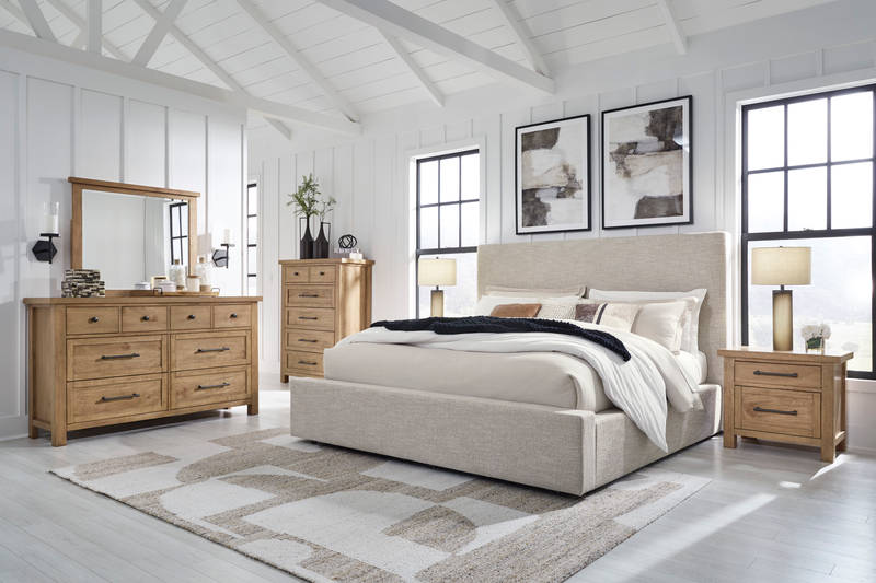 Picture of Kristiland 5 Piece Queen Bedroom Group