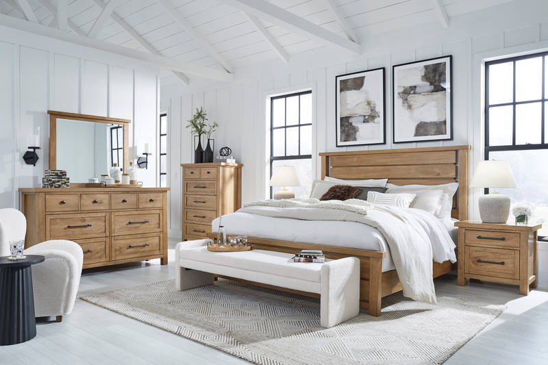 Picture of Kristiland 5 Piece Queen Bedroom Group