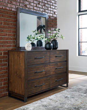 Picture of Zumbado Dresser & Mirror
