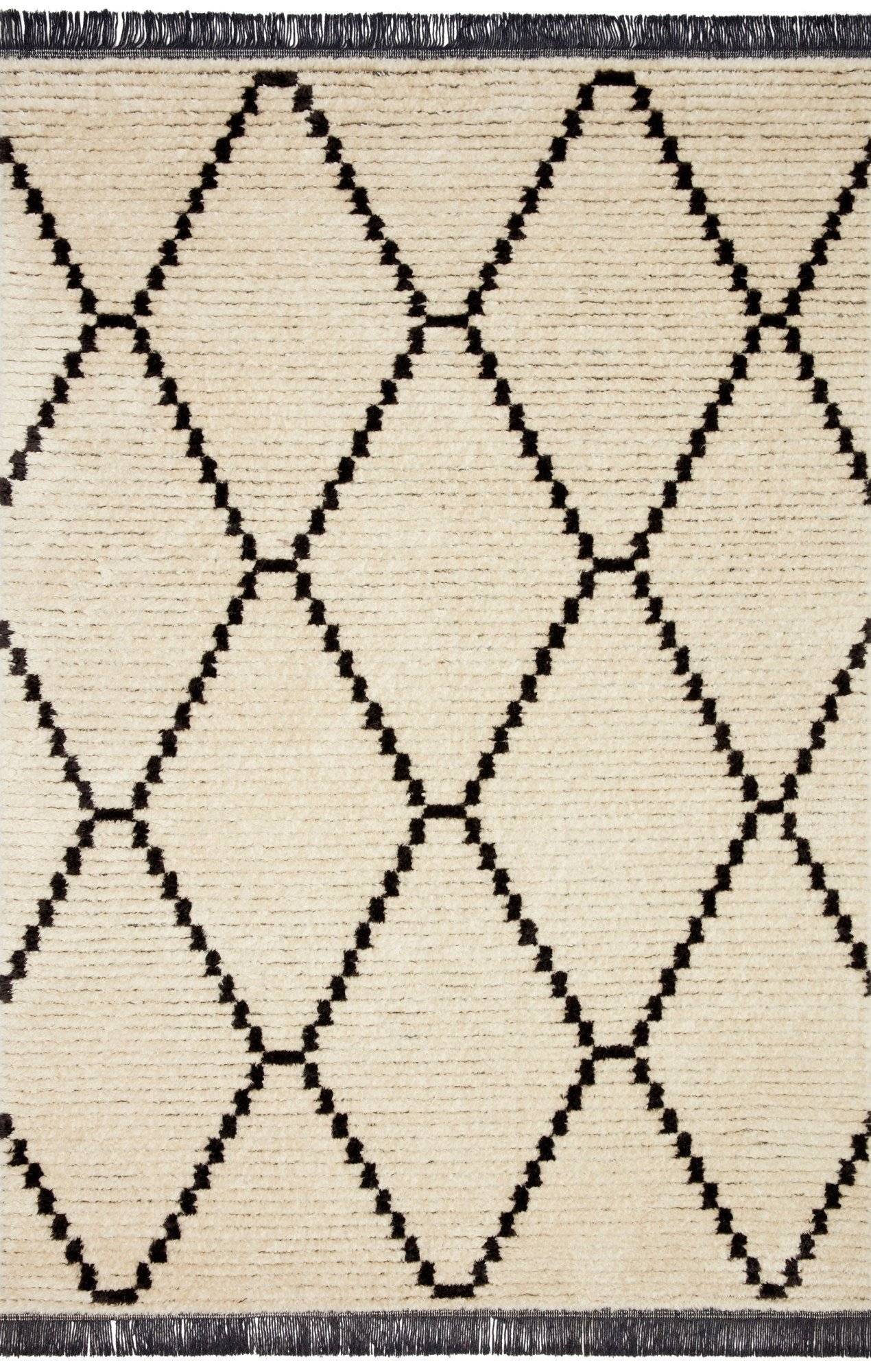 Picture of Chris Loves Julia x Loloi Alice 5'2" x 7'6" Rug