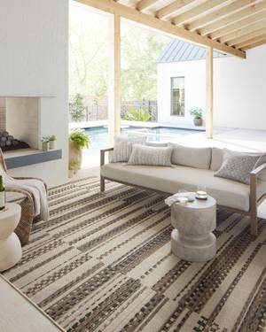 Picture of Rainier 7'10" x 10'10" Rug