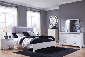 Picture of Frostlyn Nightstand