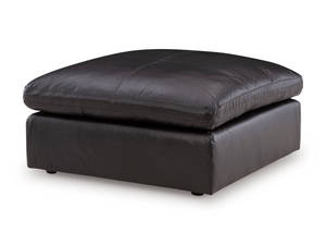 Picture of Emilia Ottoman